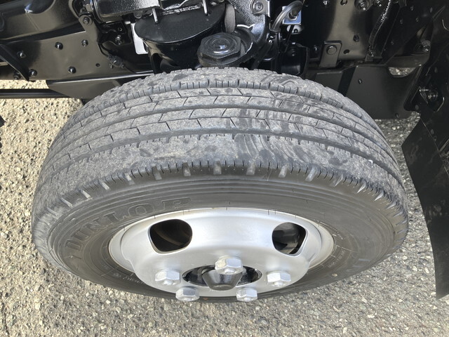 いすゞエルフ平ボディ小型（2t・3t）[写真18]