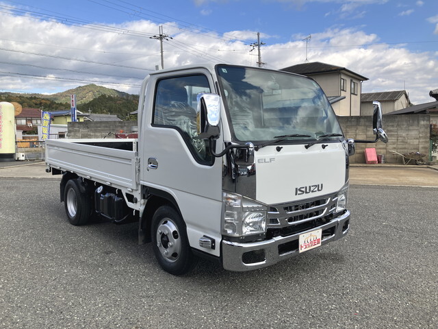 いすゞエルフ平ボディ小型（2t・3t）[写真03]