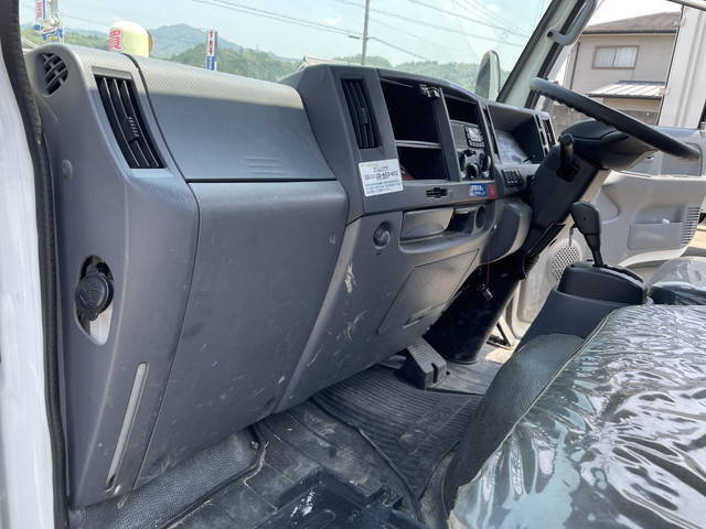 いすゞエルフ平ボディ小型（2t・3t）[写真31]