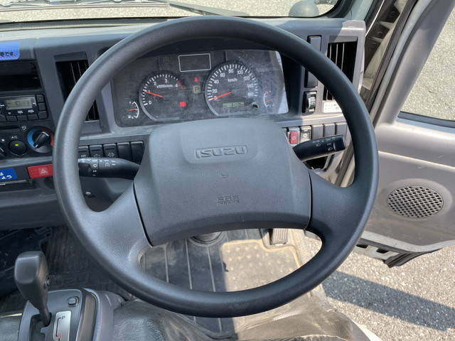 いすゞエルフ平ボディ小型（2t・3t）[写真36]