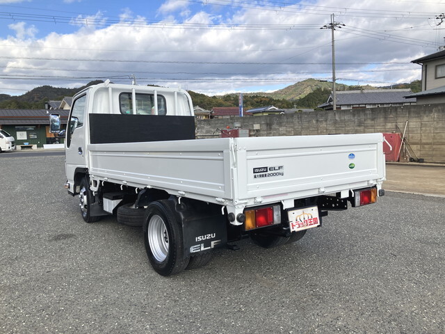 いすゞエルフ平ボディ小型（2t・3t）[写真04]