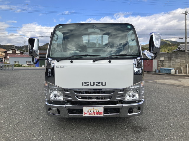 いすゞエルフ平ボディ小型（2t・3t）[写真08]