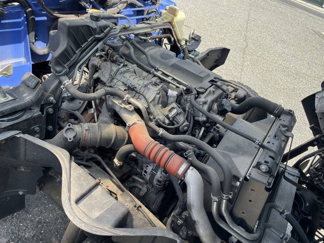 三菱ふそうキャンタークレーン4段小型（2t・3t）[写真30]