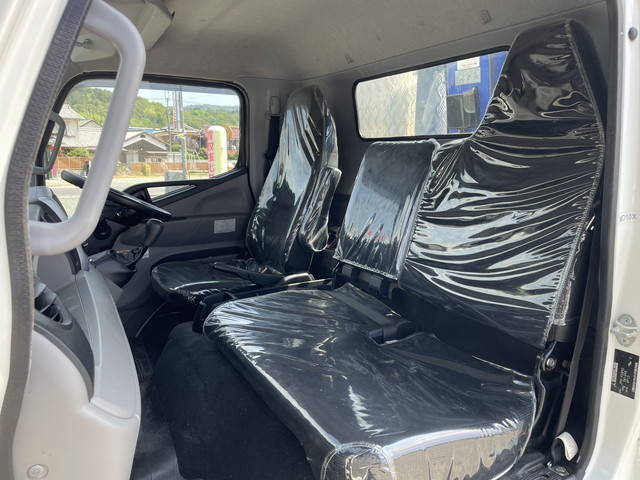 三菱ふそうキャンタークレーン4段小型（2t・3t）[写真34]