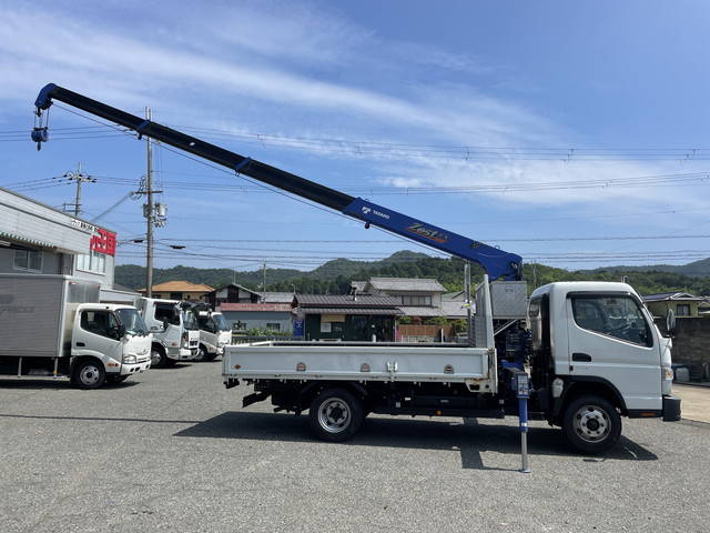 三菱ふそうキャンタークレーン4段小型（2t・3t）[写真06]