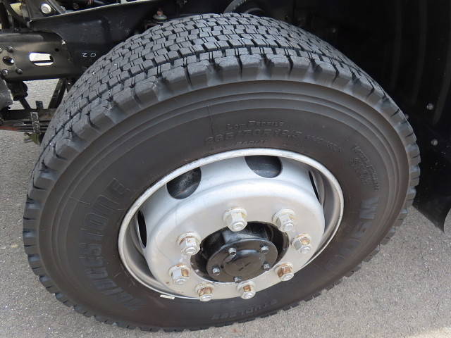 三菱ふそうファイタークレーン4段増トン（6t・8t）[写真12]