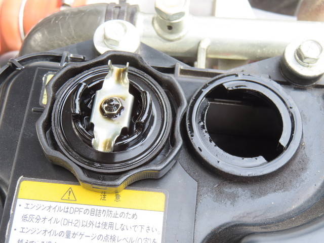 三菱ふそうファイタークレーン4段増トン（6t・8t）[写真16]