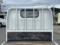 三菱ふそうキャンター平ボディ小型（2t・3t）[写真14]