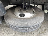 三菱ふそうキャンター平ボディ小型（2t・3t）[写真19]