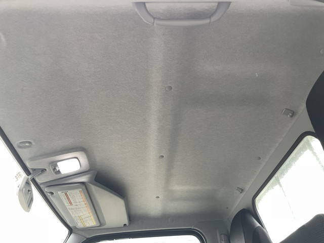 三菱ふそうキャンター平ボディ小型（2t・3t）[写真30]