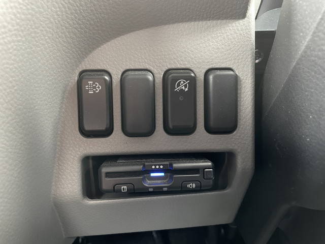 三菱ふそうキャンター平ボディ小型（2t・3t）[写真37]