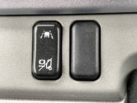 三菱ふそうキャンター平ボディ小型（2t・3t）[写真38]