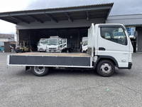 三菱ふそうキャンター平ボディ小型（2t・3t）[写真08]