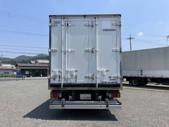 いすゞエルフ冷凍車（冷蔵車）小型（2t・3t）[写真11]