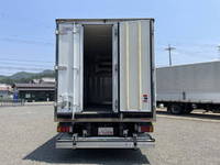 いすゞエルフ冷凍車（冷蔵車）小型（2t・3t）[写真13]