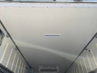 いすゞエルフ冷凍車（冷蔵車）小型（2t・3t）[写真22]