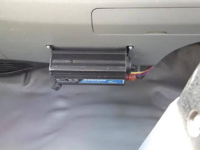 トヨタトヨエース平ボディ小型（2t・3t）[写真13]