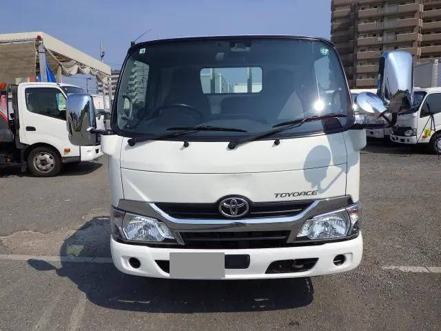トヨタトヨエース平ボディ小型（2t・3t）[写真04]