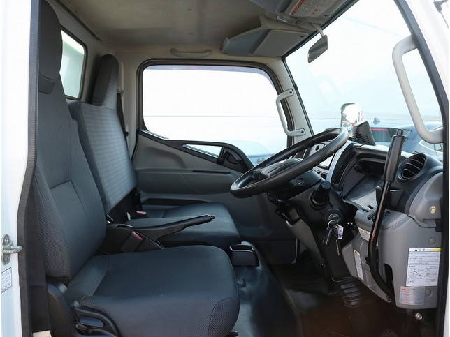 三菱ふそうキャンターダンプ小型（2t・3t）[写真22]