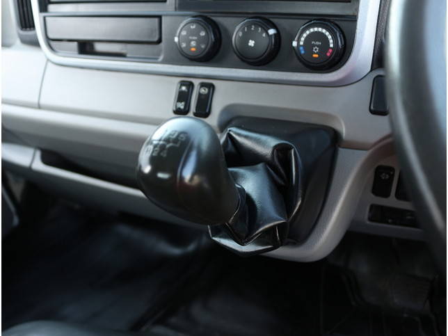 三菱ふそうキャンターダンプ小型（2t・3t）[写真28]