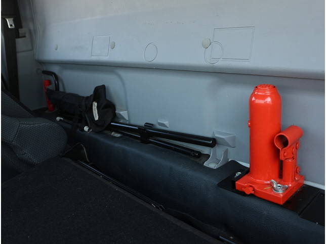 三菱ふそうキャンターダンプ小型（2t・3t）[写真36]