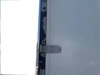 いすゞフォワードアルミウイング中型（4t）[写真14]