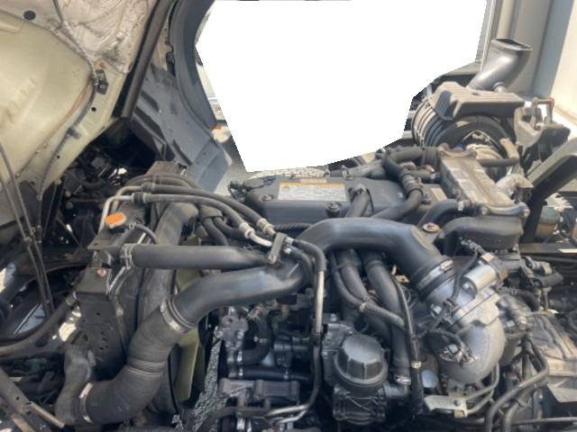 いすゞフォワードアルミウイング中型（4t）[写真24]