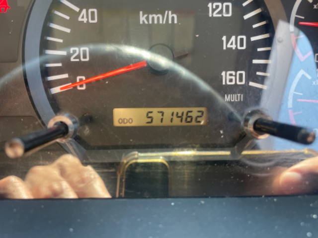 いすゞフォワードアルミウイング中型（4t）[写真37]