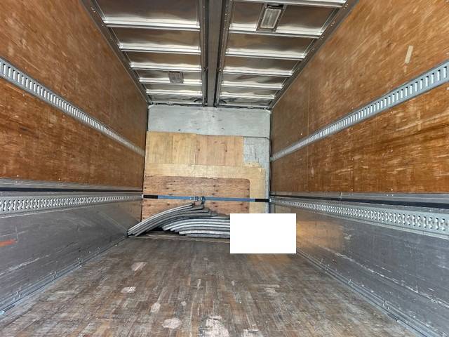 いすゞフォワードアルミウイング中型（4t）[写真05]