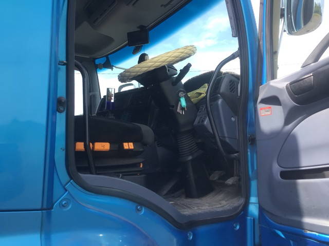 日野プロフィアアルミウイング大型（10t）[写真31]