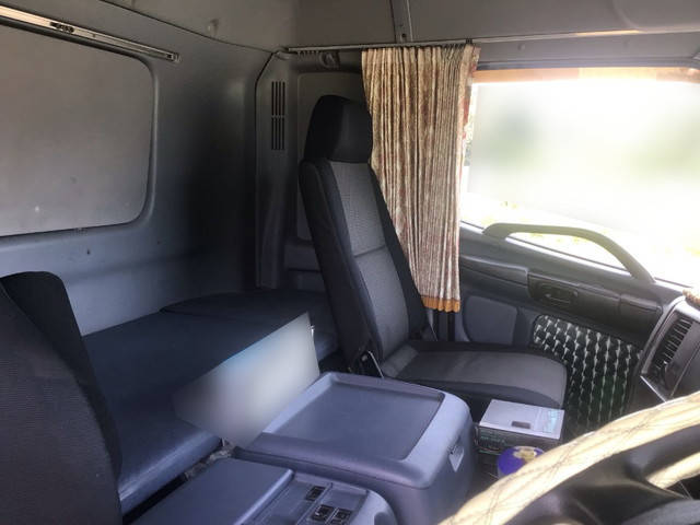 日野プロフィアアルミウイング大型（10t）[写真32]