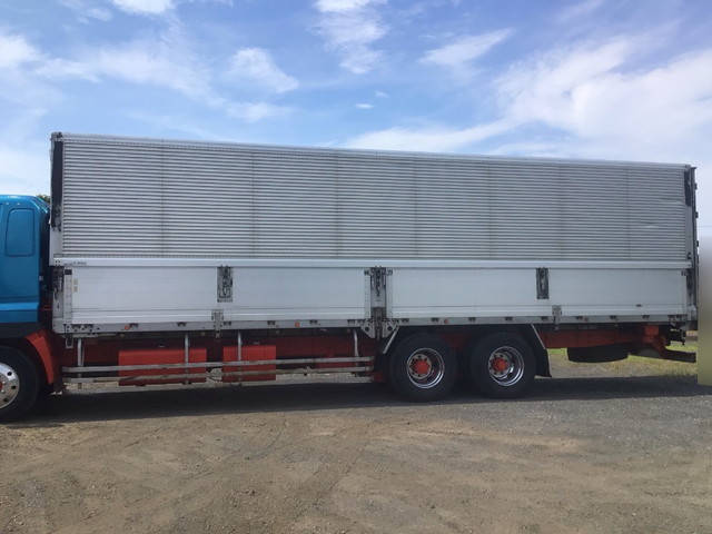 日野プロフィアアルミウイング大型（10t）[写真04]