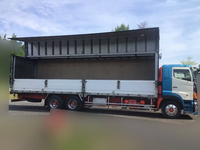 日野プロフィアアルミウイング大型（10t）[写真06]