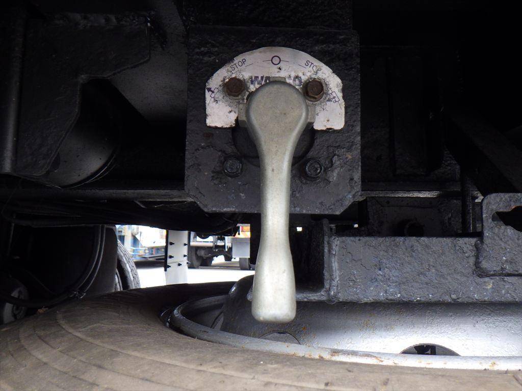 その他のメーカーその他の車種煽付平床式トレーラー大型（10t）[写真22]