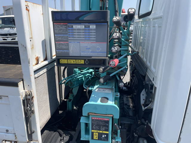 いすゞエルフクレーン3段小型（2t・3t）[写真19]