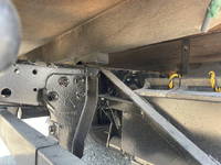 いすゞエルフクレーン3段小型（2t・3t）[写真24]