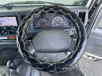 いすゞエルフクレーン3段小型（2t・3t）[写真37]