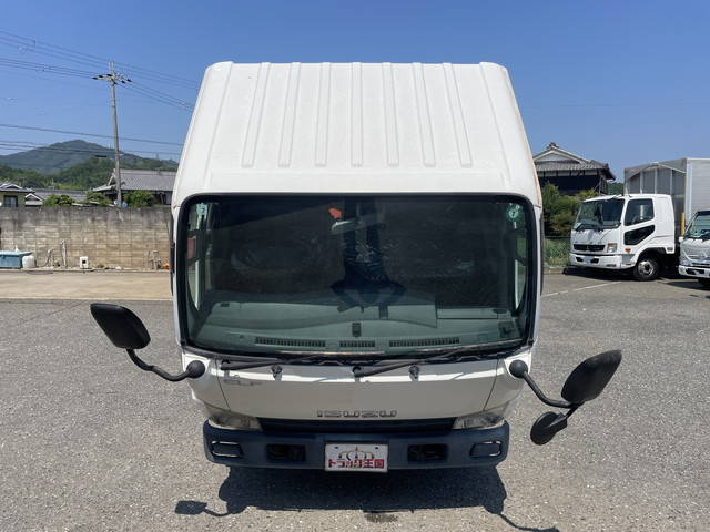 いすゞエルフクレーン3段小型（2t・3t）[写真09]