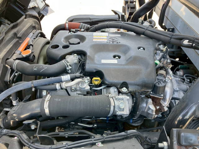 いすゞエルフ冷凍車（冷蔵車）小型（2t・3t）[写真27]