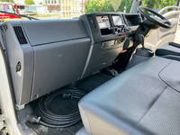 いすゞエルフ冷凍車（冷蔵車）小型（2t・3t）[写真32]