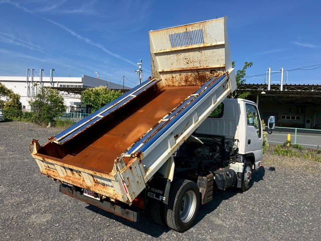 いすゞエルフダンプ小型（2t・3t）[写真02]