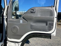 いすゞエルフダンプ小型（2t・3t）[写真32]