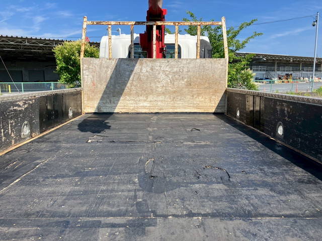 いすゞエルフクレーン4段小型（2t・3t）[写真10]