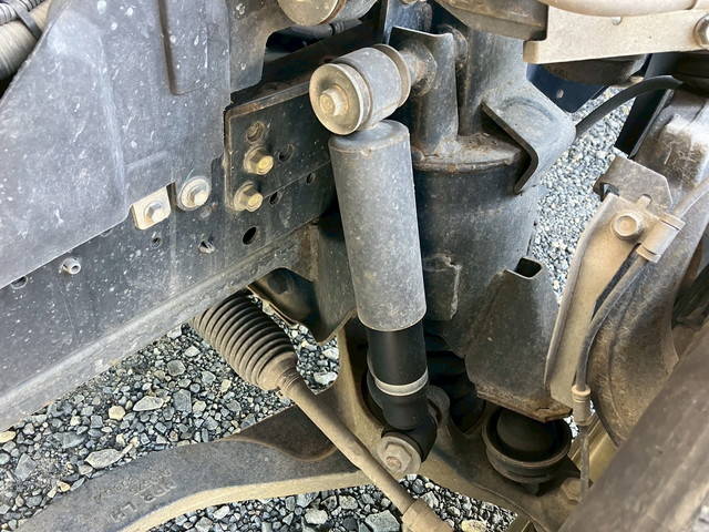 いすゞエルフクレーン4段小型（2t・3t）[写真19]