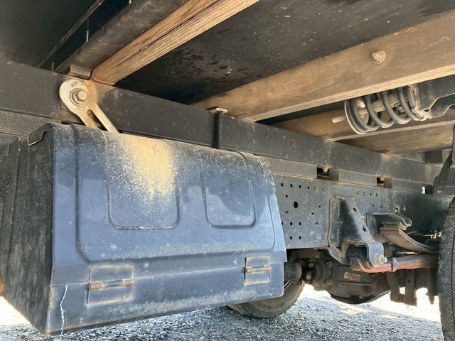 いすゞエルフクレーン4段小型（2t・3t）[写真20]