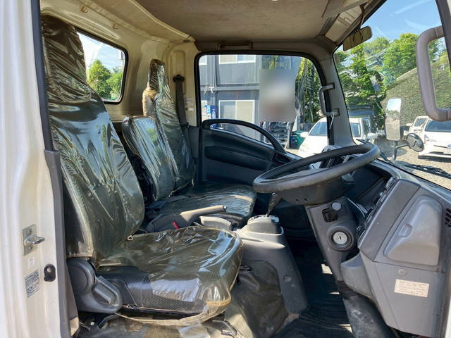 いすゞエルフクレーン4段小型（2t・3t）[写真31]