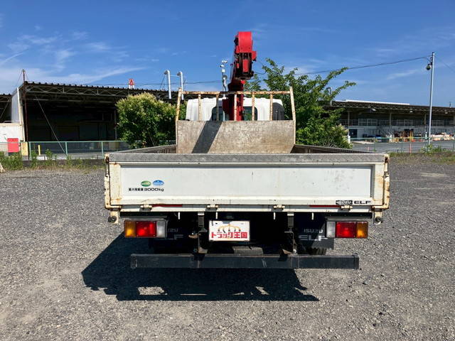 いすゞエルフクレーン4段小型（2t・3t）[写真09]