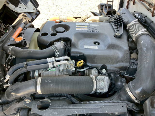 いすゞエルフ冷凍車（冷蔵車）小型（2t・3t）[写真25]