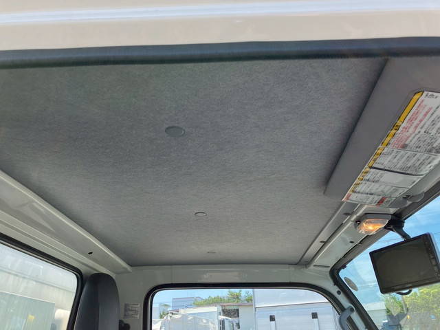 いすゞエルフ冷凍車（冷蔵車）小型（2t・3t）[写真29]