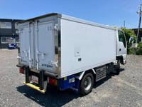 いすゞエルフ冷凍車（冷蔵車）小型（2t・3t）[写真02]
